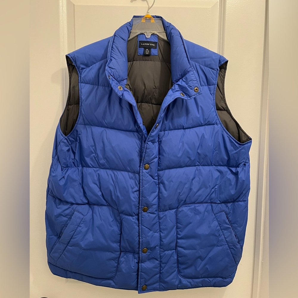 Lands End
Puffer vest
XL, Blue